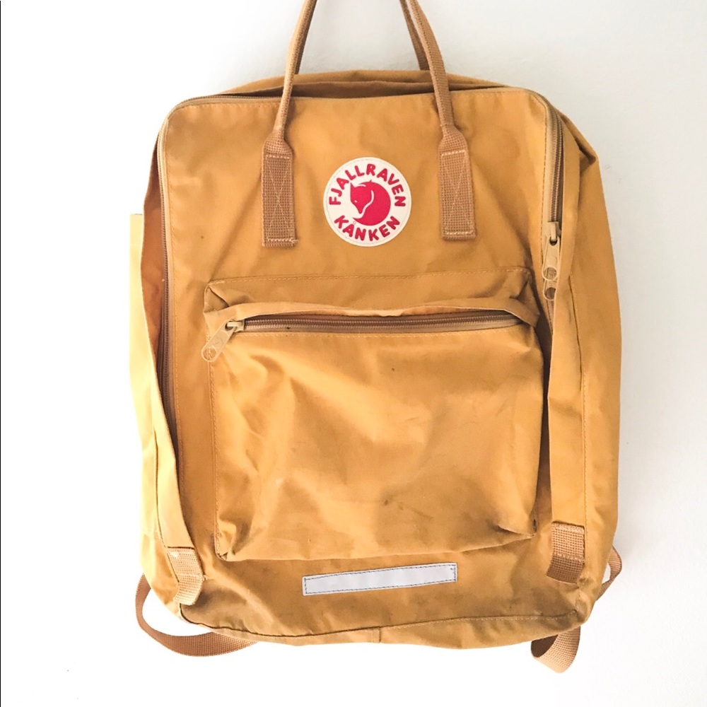 FJÄLLRÄVEN mustard backpack